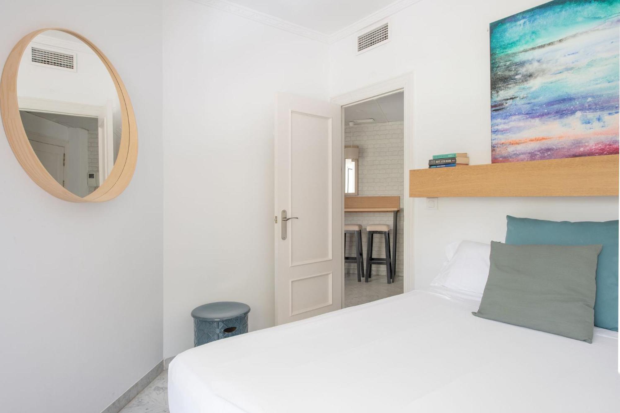 Jardines Del Prado Suite Apartment เซบีญา ภายนอก รูปภาพ