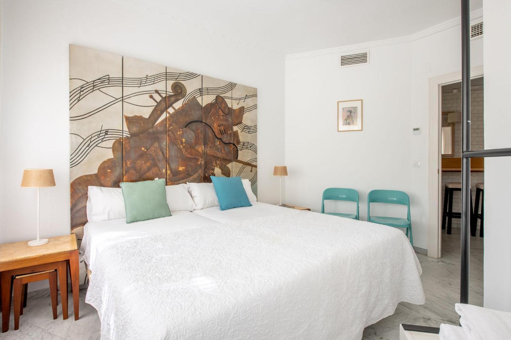 Jardines Del Prado Suite Apartment เซบีญา ภายนอก รูปภาพ